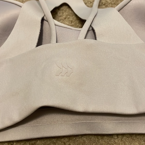 Target Sports Bra - Picture 3 of 4